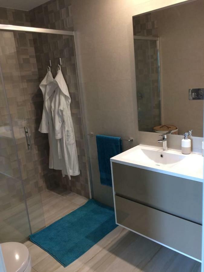Exclusive New Apartment On The Beach Пилар де ла Горадада Экстерьер фото