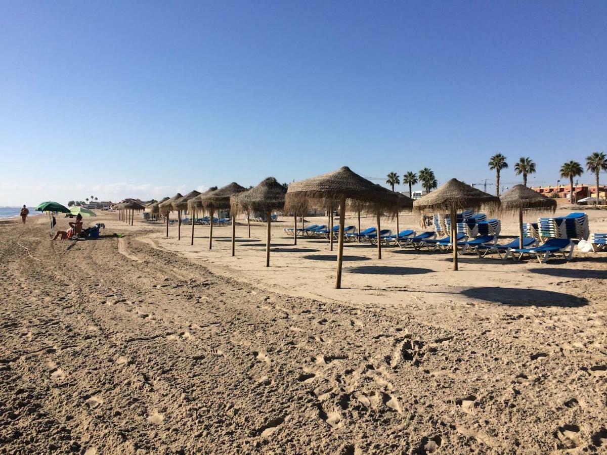 Exclusive New Apartment On The Beach Пилар де ла Горадада Экстерьер фото